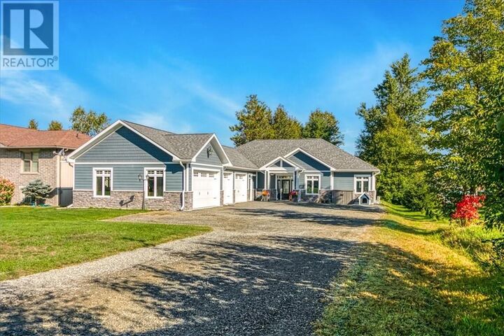 Property Photo: 2354 South Shore Road ON P3G 1M3