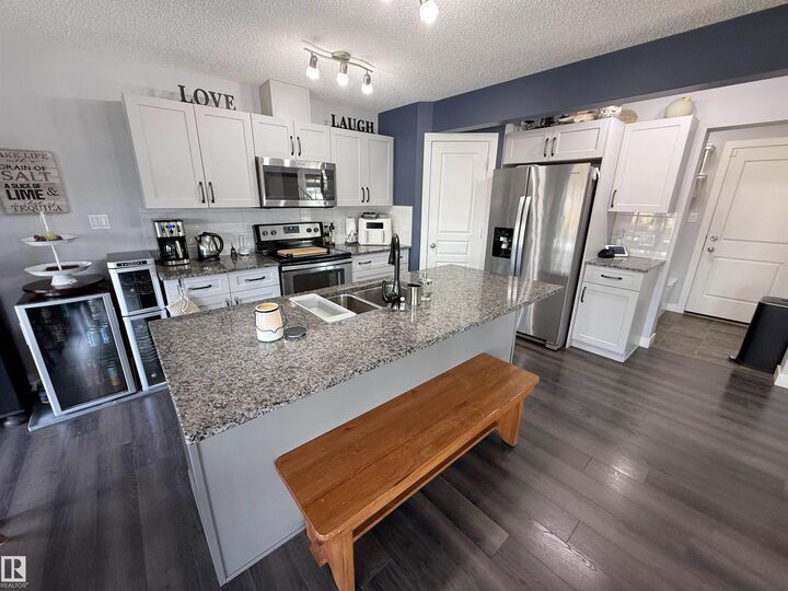Property Photo:  121 Harvest Ridge Drive  AB T7X 0V9 