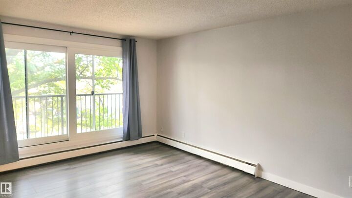 Property Photo: 10740 105 Street NW 304 AB T5H 2X2