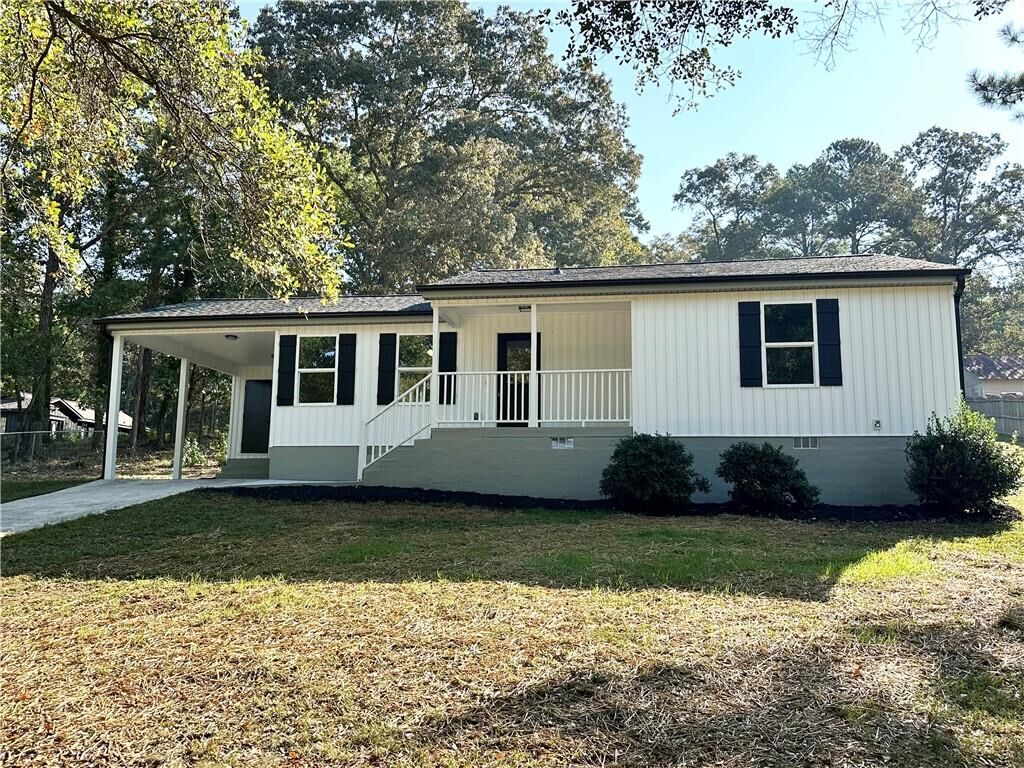 Property Photo:  127 Branson Road SE  GA 30161 