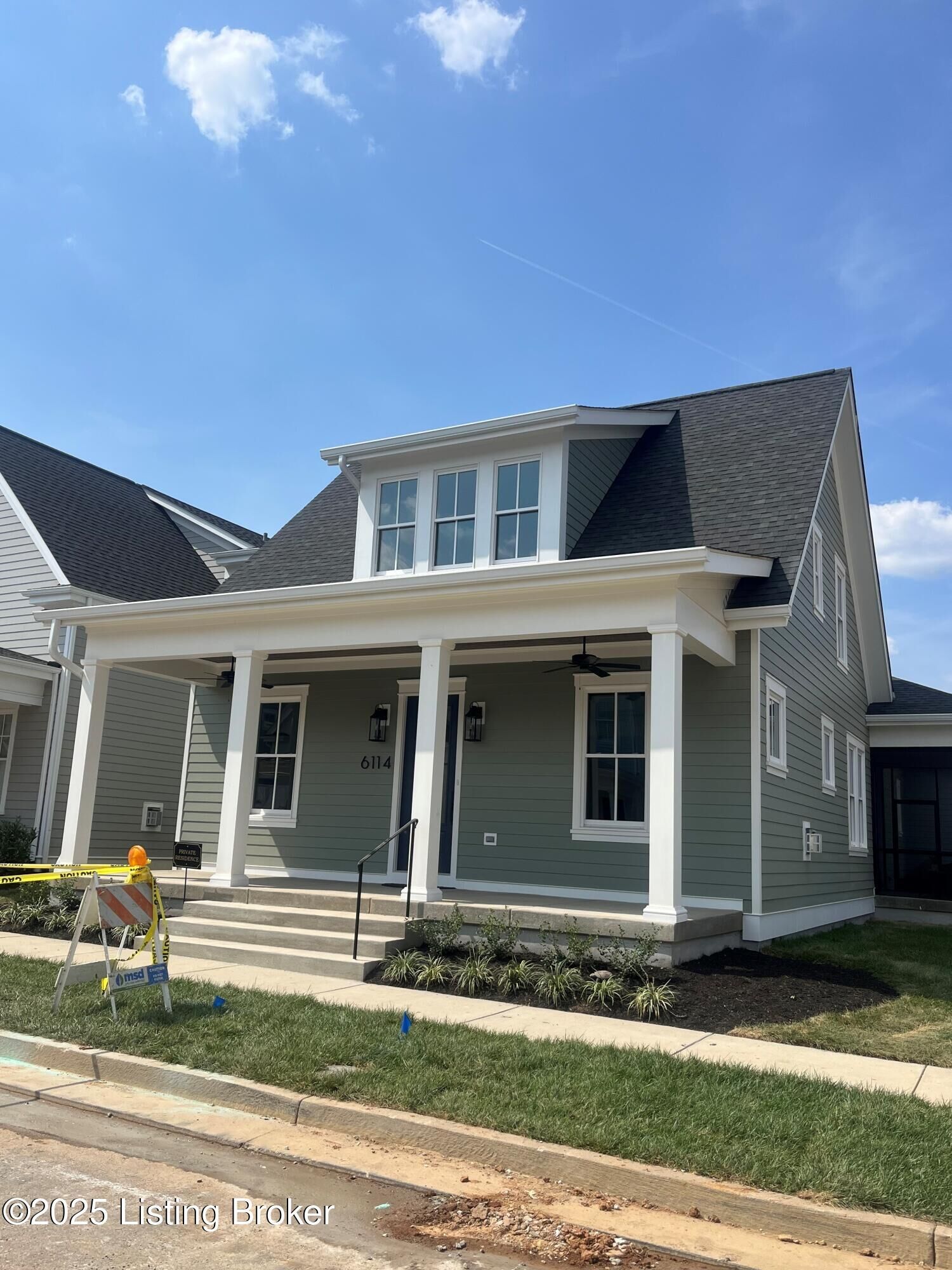 Property Photo:  6114 Passionflower Dr  KY 40059 