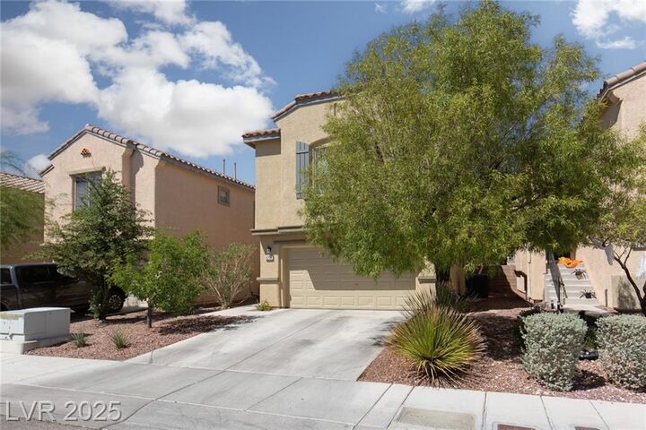 Property Photo: 5214 Melbourne Ridge Court NV 89141