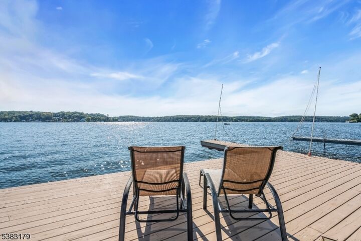 11 Bass Rock Rd  Hopatcong Boro NJ 07843 photo