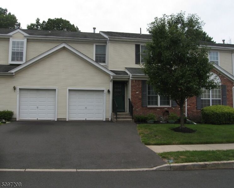 Property Photo: 141 Grantham Dr 141 NJ 08873