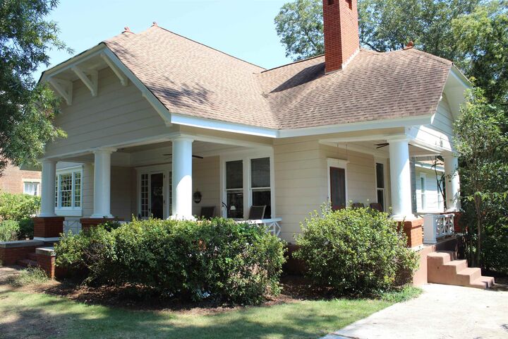 Property Photo: 204 N Madison Avenue GA 31024