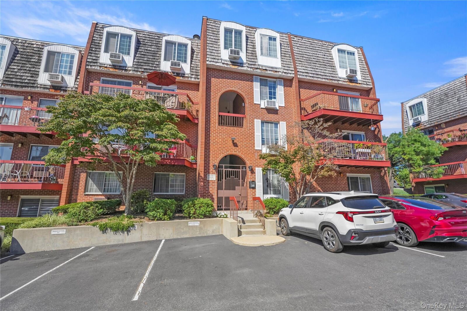 Property Photo:  55 N Broadway 3-7  NY 10601 