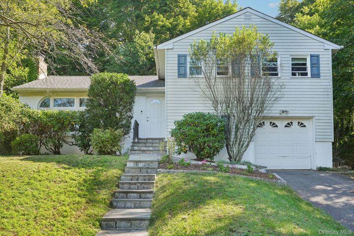 6 Leawood Drive  Briarcliff Manor NY 10562 photo