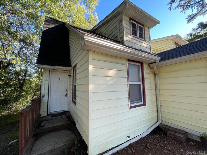 Property Photo: 7 Sunset Avenue 5 NY 10940