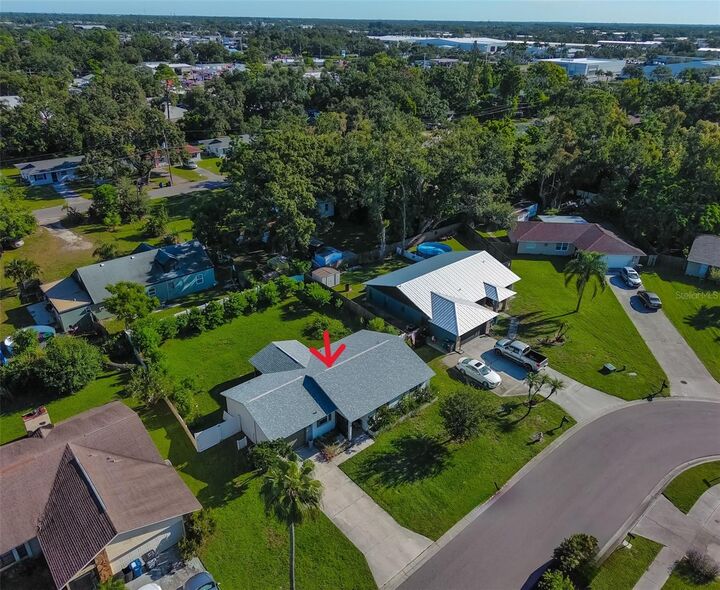 Property Photo: 1219 70th Drive E FL 34243