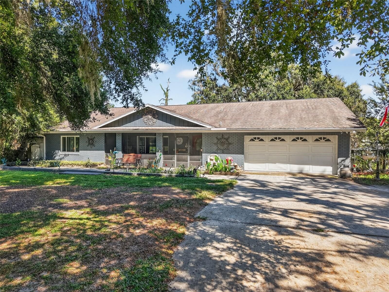 Property Photo:  5617 Cr 569  FL 33514 