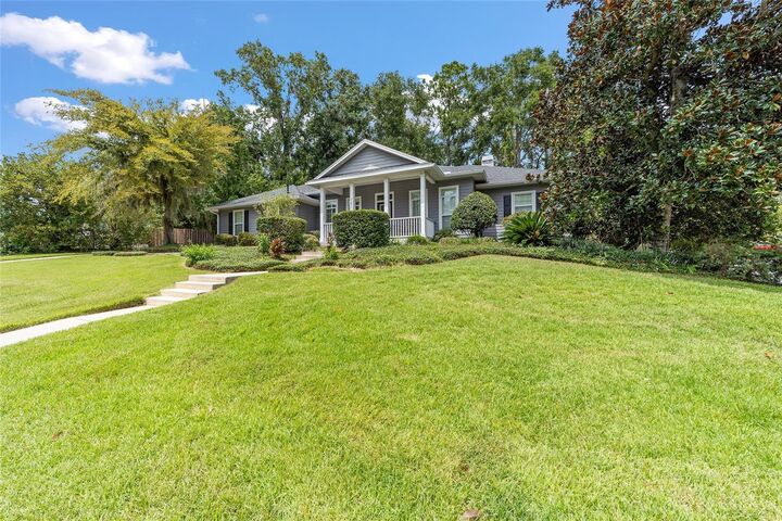 Property Photo:  7514 White Oaks Road  FL 32615 