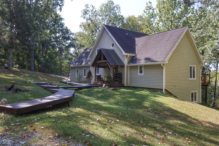 Property Photo:  9007 Agate Avenue  IN 47448
