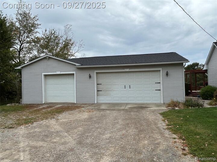 Property Photo: 8812 S Byron Road MI 48436 8814
