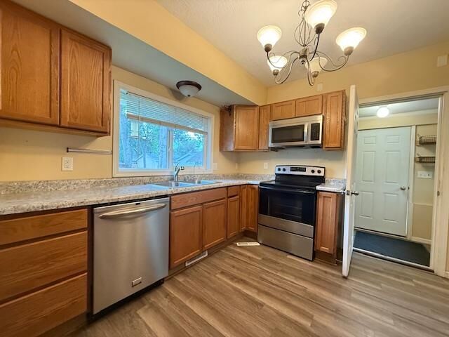 Property Photo: 4 10th St ND 58701