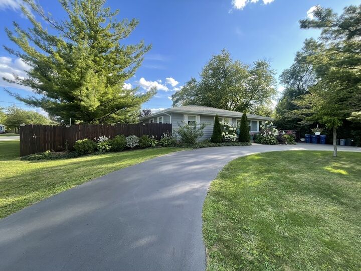 Property Photo: 3409 Glen Flora Avenue IL 60031