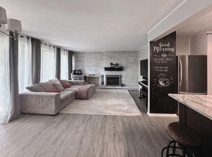 Property Photo:  5511 E Lake Drive 97-B  IL 60532 