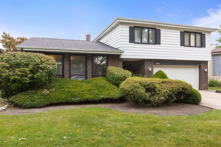 Property Photo: 7948 Beckwith Road IL 60053