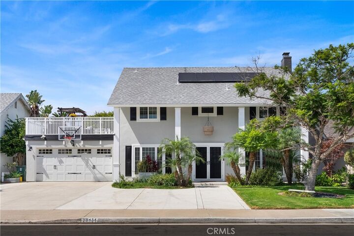 20131 Crown Reef Ln  Huntington Beach CA 92646 photo