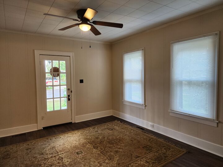 Property Photo:  215 Depot St  TN 38464 