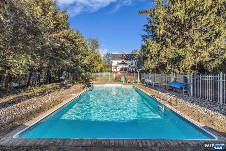 Property Photo:  347 Boulevard  NJ 07444 