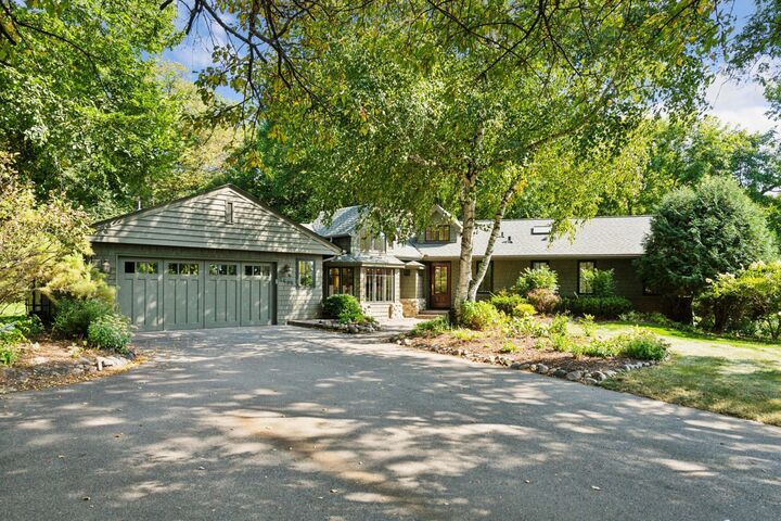 Property Photo:  4059 Heathcote Road  MN 55391 