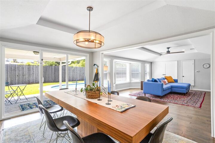 Property Photo: 606 Burnwood Drive TX 75062