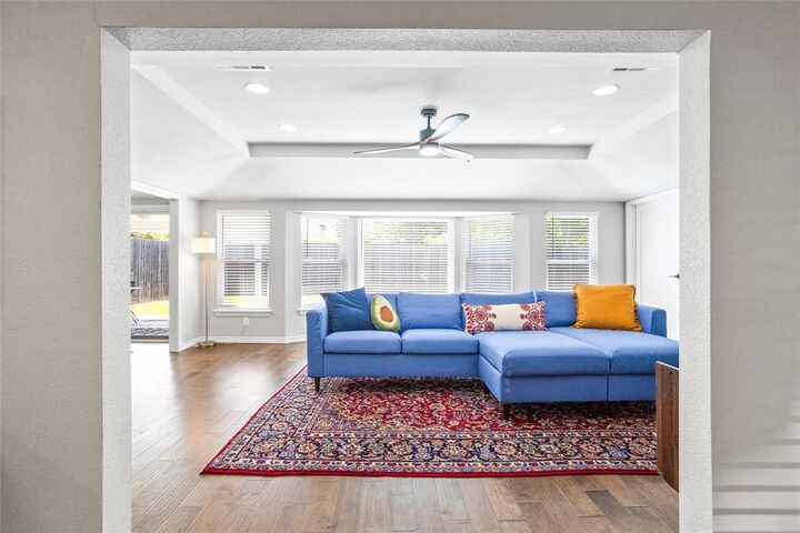 Property Photo:  606 Burnwood Drive  TX 75062 