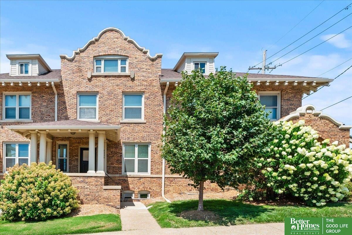 Property Photo: 4004 Harney Street NE 68106