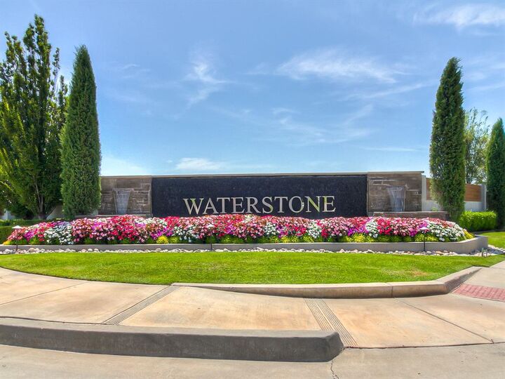 Property Photo:  908 NW 157th Terrace  OK 73013 