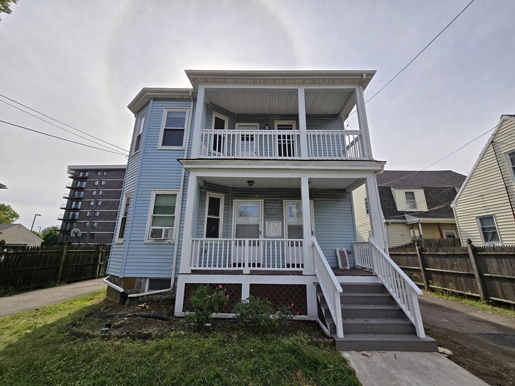 Property Photo:  17 Baxter Ave 1  MA 02169 