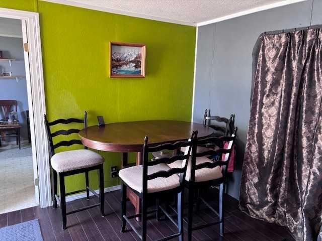 Property Photo:  103 Meadow Drive  AB T0M 0H0 