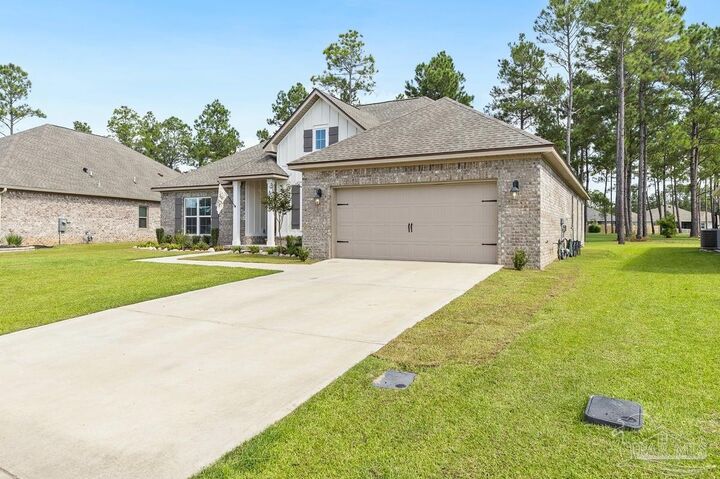 Property Photo:  4138 Foggy Bottom Dr  FL 32583 
