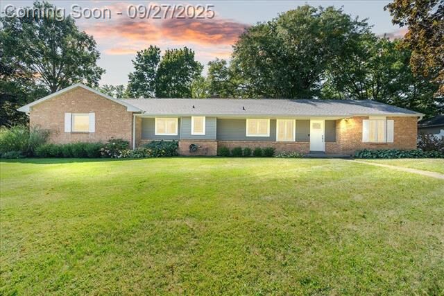 1104 Riverside Drive  Owosso MI 48867 photo