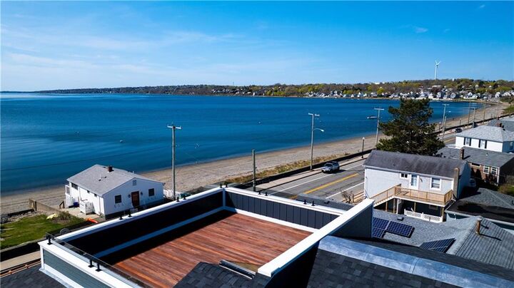 Property Photo:  386 Park Avenue  RI 02871 
