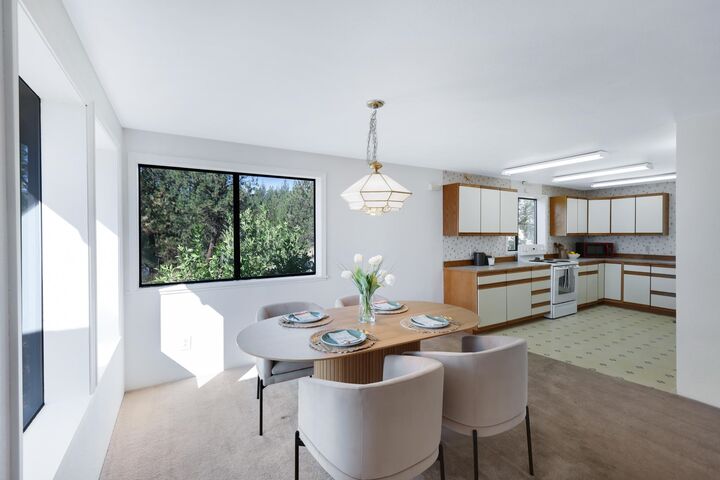 Property Photo:  967 Westover Rd  WA 99114 