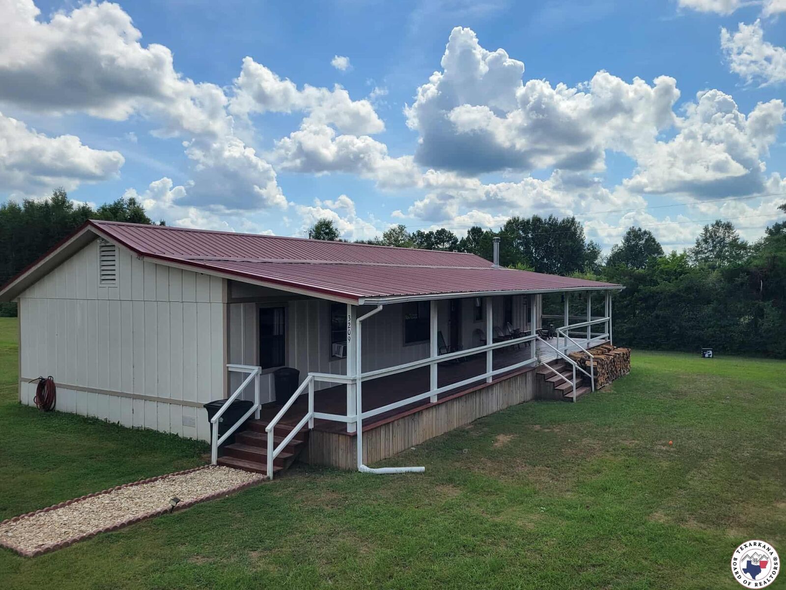 Property Photo:  3209 E Fm 44  TX 75559 