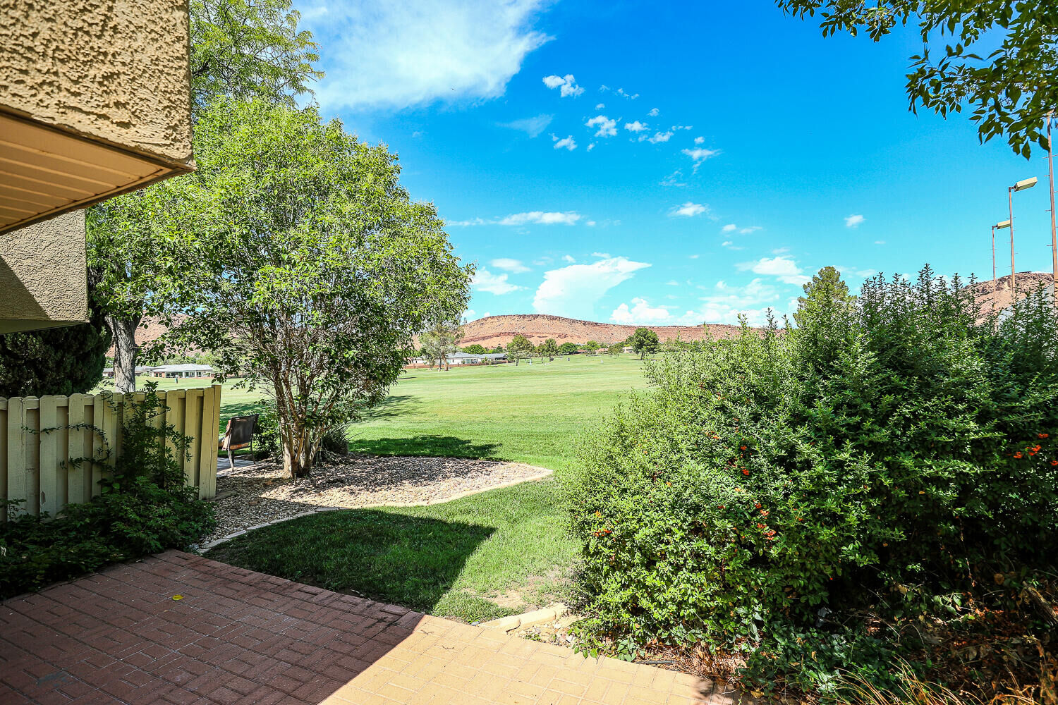 Property Photo:  918 W Bloomington Dr S  UT 84790 