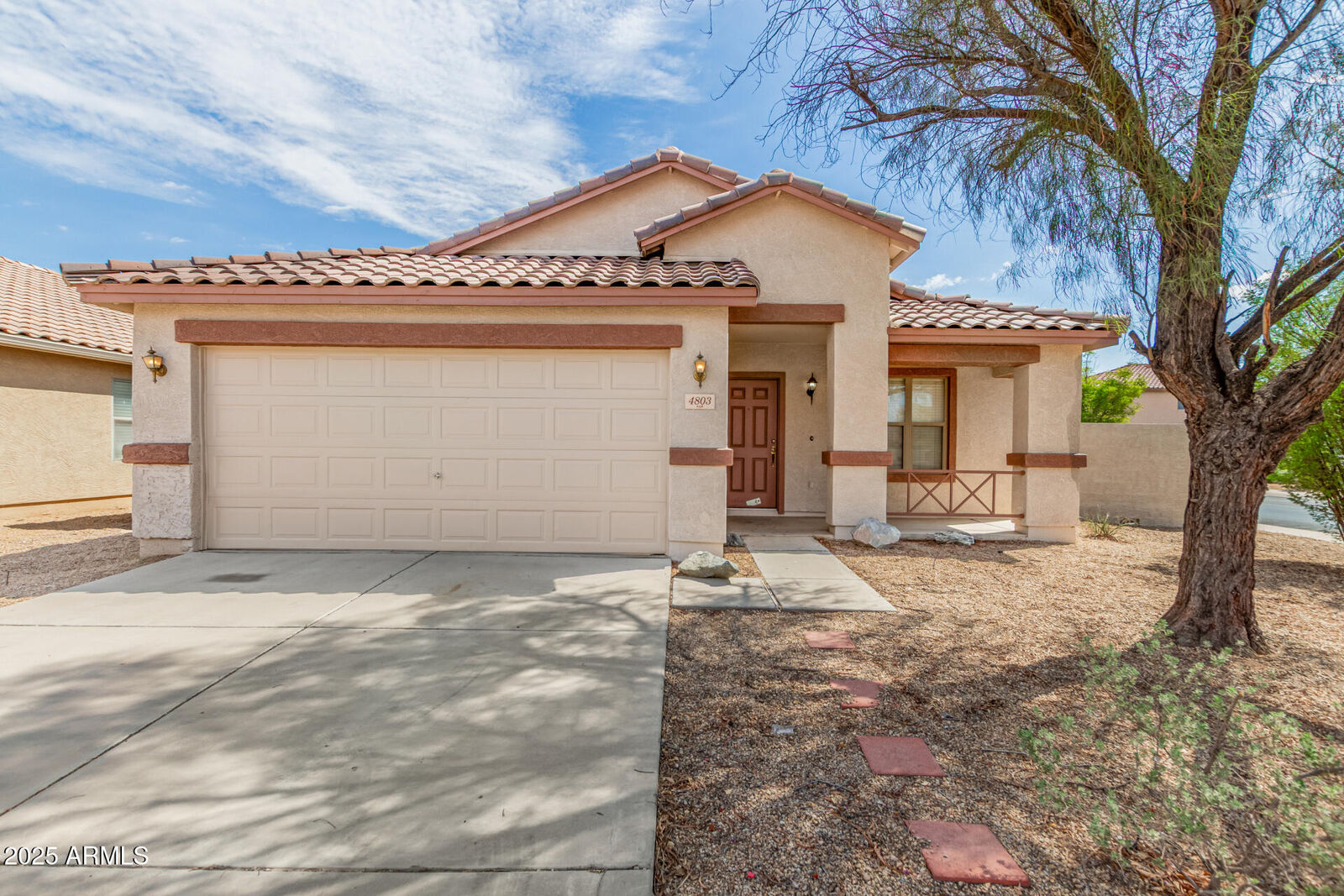 Property Photo: 4803 N 92nd Lane AZ 85037