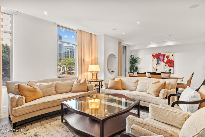 Property Photo:  2402 E Esplanade Lane 204  AZ 85016 