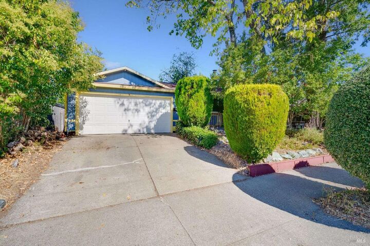 Property Photo:  5025 Parkhurst Drive  CA 95409 