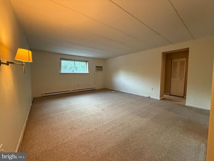 Property Photo:  400 Glendale Road 23  PA 19083 