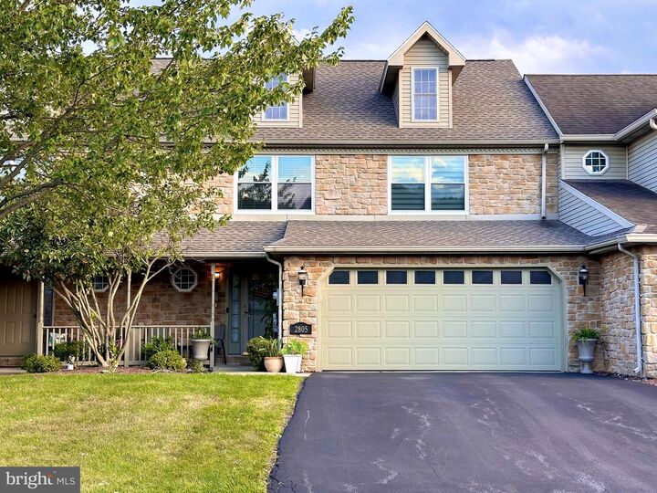2805 Oakwood Drive  Harrisburg PA 17110 photo