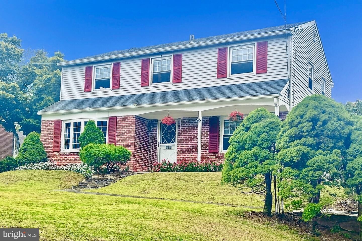 Property Photo:  719 Pine Ridge Road  PA 19063 
