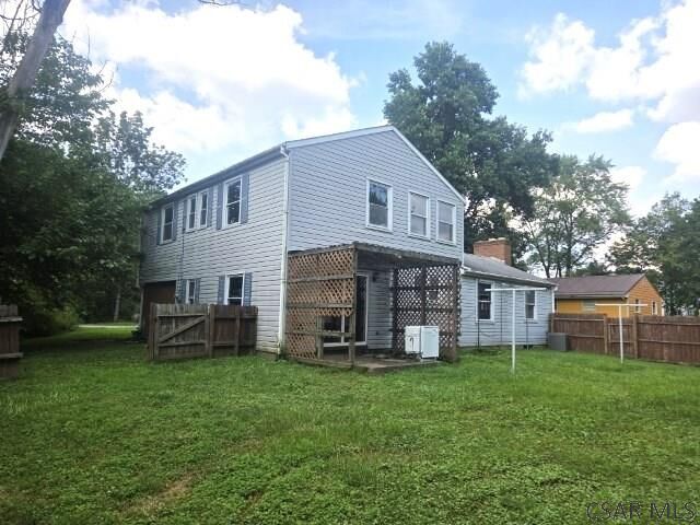 Property Photo:  410 Washington Street  PA 15701 