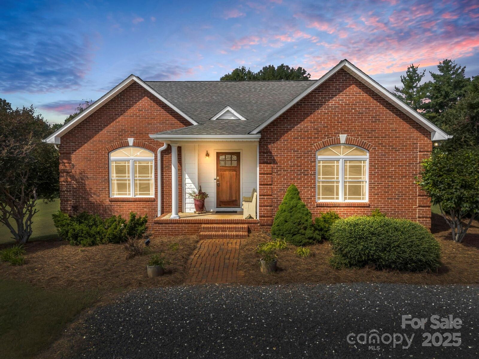 Property Photo: 4053 Killian Road NC 28092