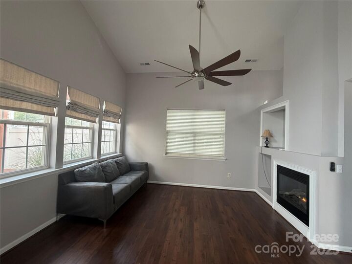 Property Photo:  9104 Meadowmont View Drive  NC 28269 