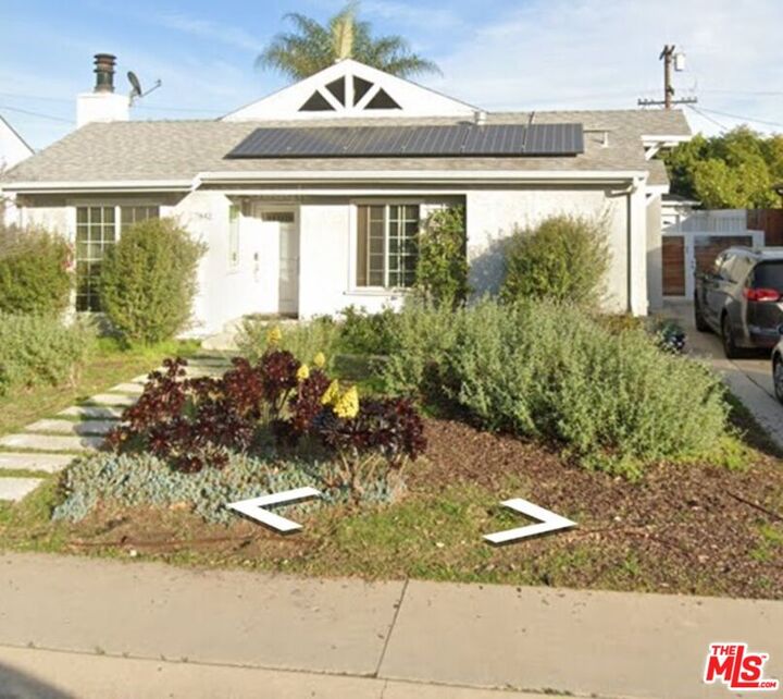 7842 Croydon Ave  Los Angeles CA 90045 photo