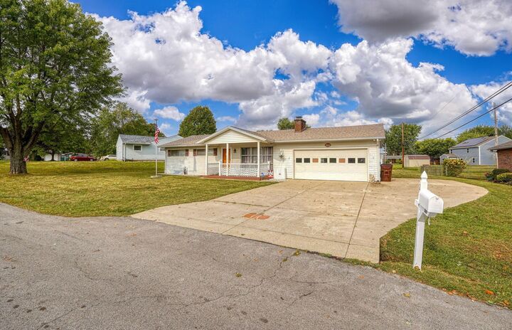 Property Photo:  260 Meadow Drive  OH 43113 