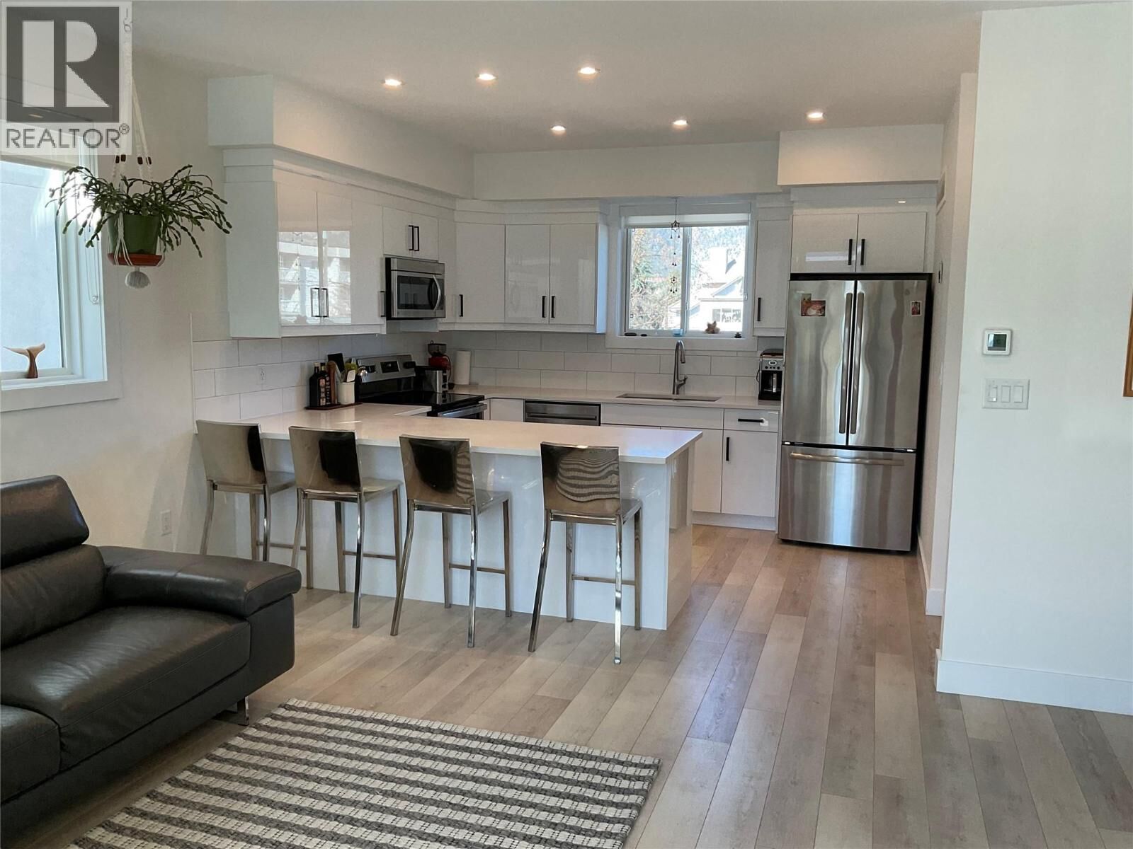 Property Photo: 210 Scott Avenue 104 BC V2A 2J5