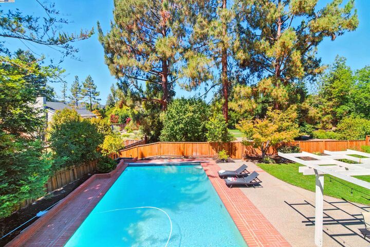 2673 Velvet Way  Walnut Creek CA 94596 photo